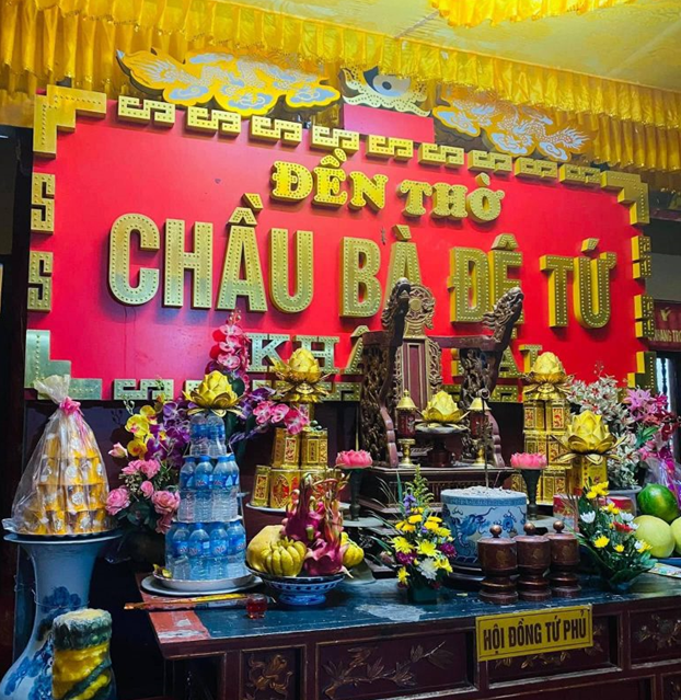 Chầu Đệ Tứ Khâm Sai